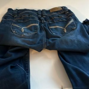 Ymi blue jeans size 1 midrise